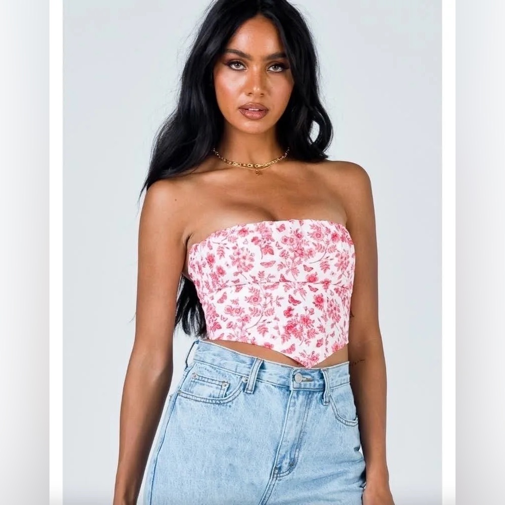 Princess Polly White And Red Floral Crop Top